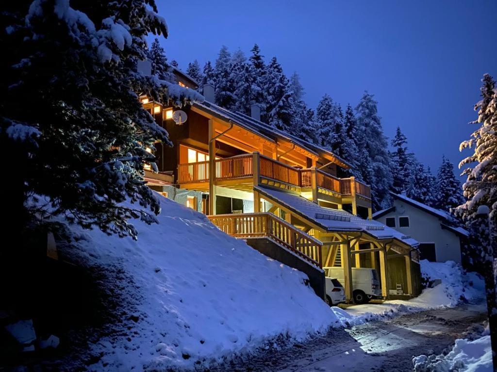 Auszeit Ferienhaus Fur 6 Personen ,Mit Grosser Terrasse Und Panoramablick, Turracher Hohe -A1 Haus 436 A Links- エクステリア 写真