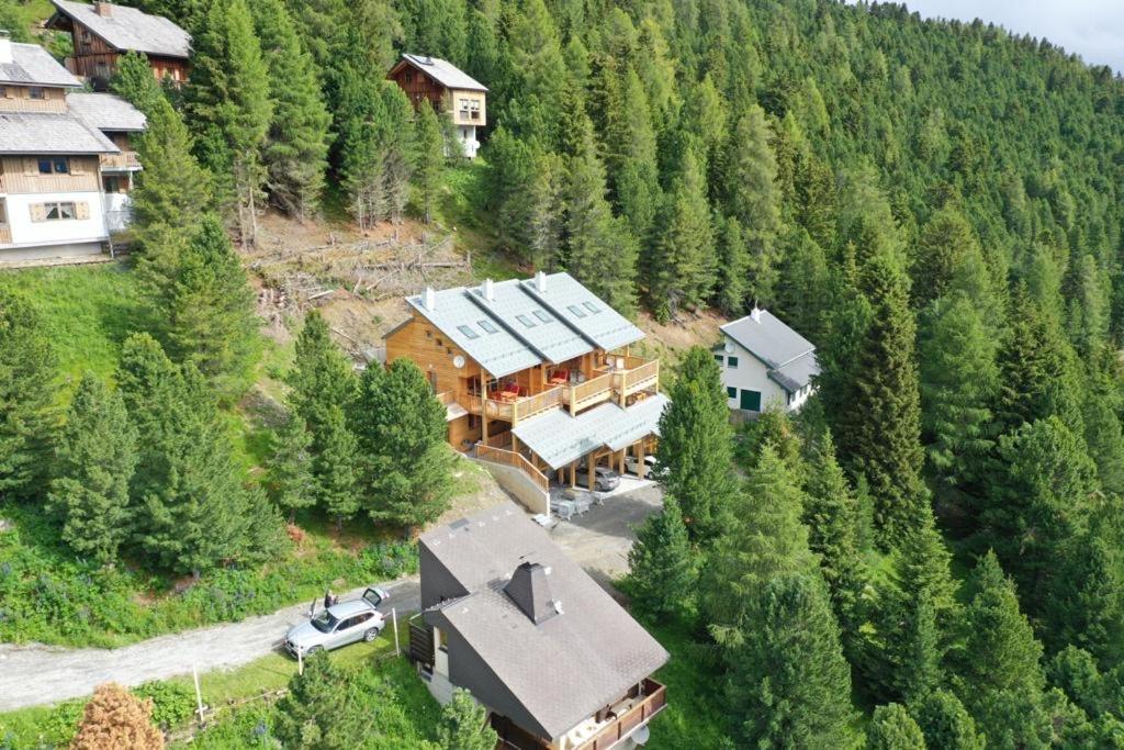 Auszeit Ferienhaus Fur 6 Personen ,Mit Grosser Terrasse Und Panoramablick, Turracher Hohe -A1 Haus 436 A Links- エクステリア 写真